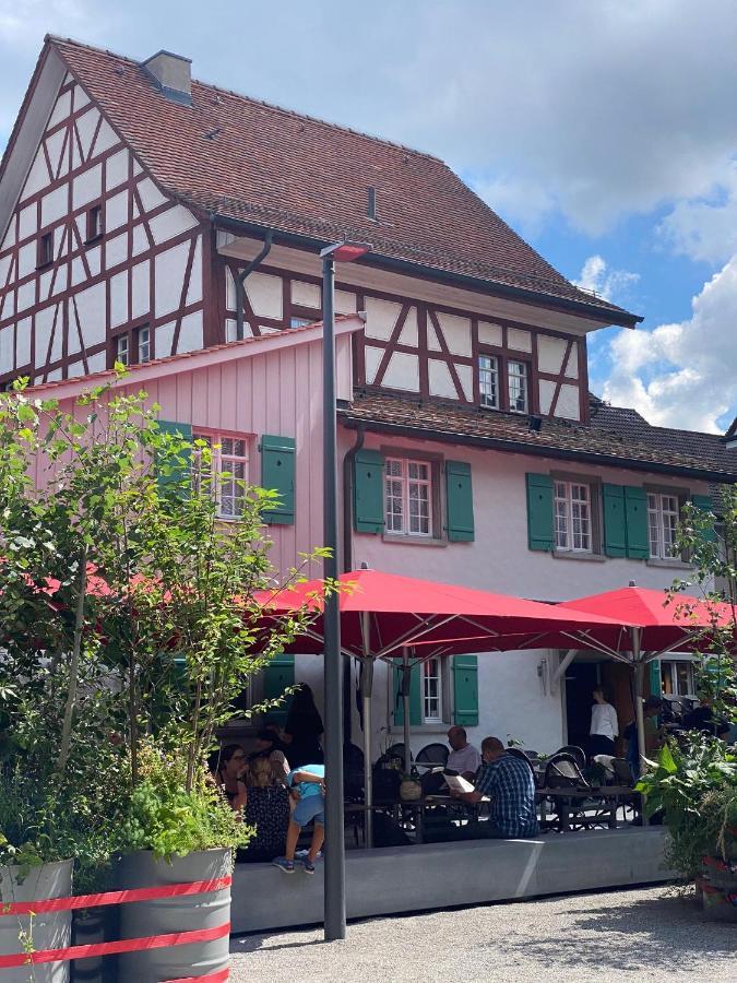 Hotel Boutique Taverne Zum Kreuz 빈터투어 외부 사진